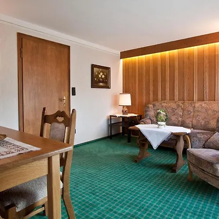 Landhaus Hirschberg 3* Schmallenberg